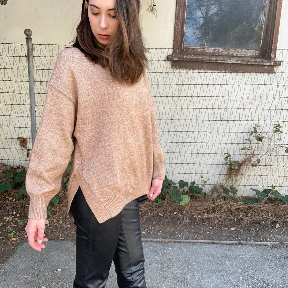 SOLD H&M wool blend camel jumper - Picture 3 of 10